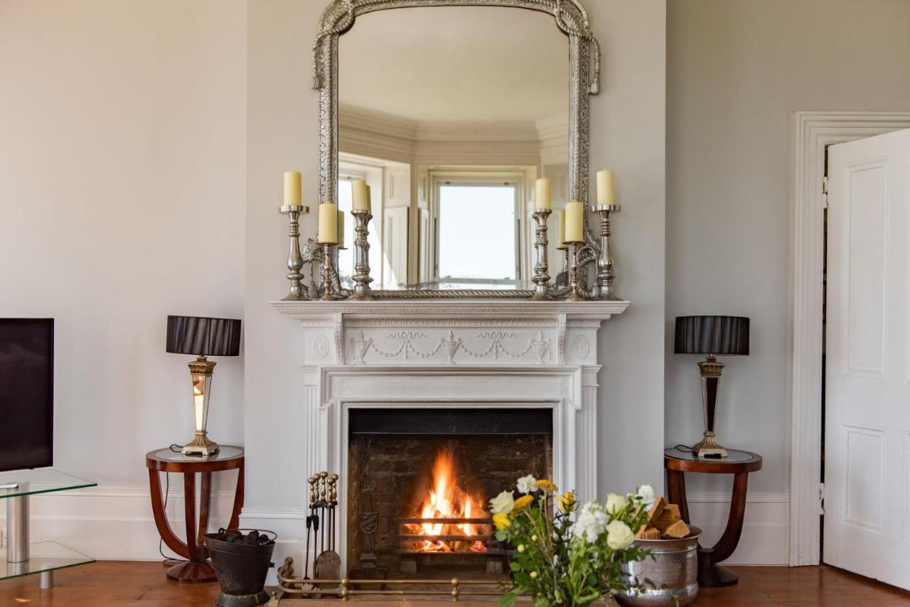 Abbots Cliff House By Bloom Stays Hougham Bagian luar foto