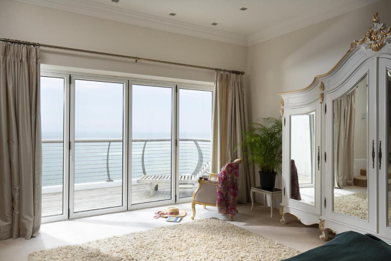 Abbots Cliff House By Bloom Stays Hougham Bagian luar foto