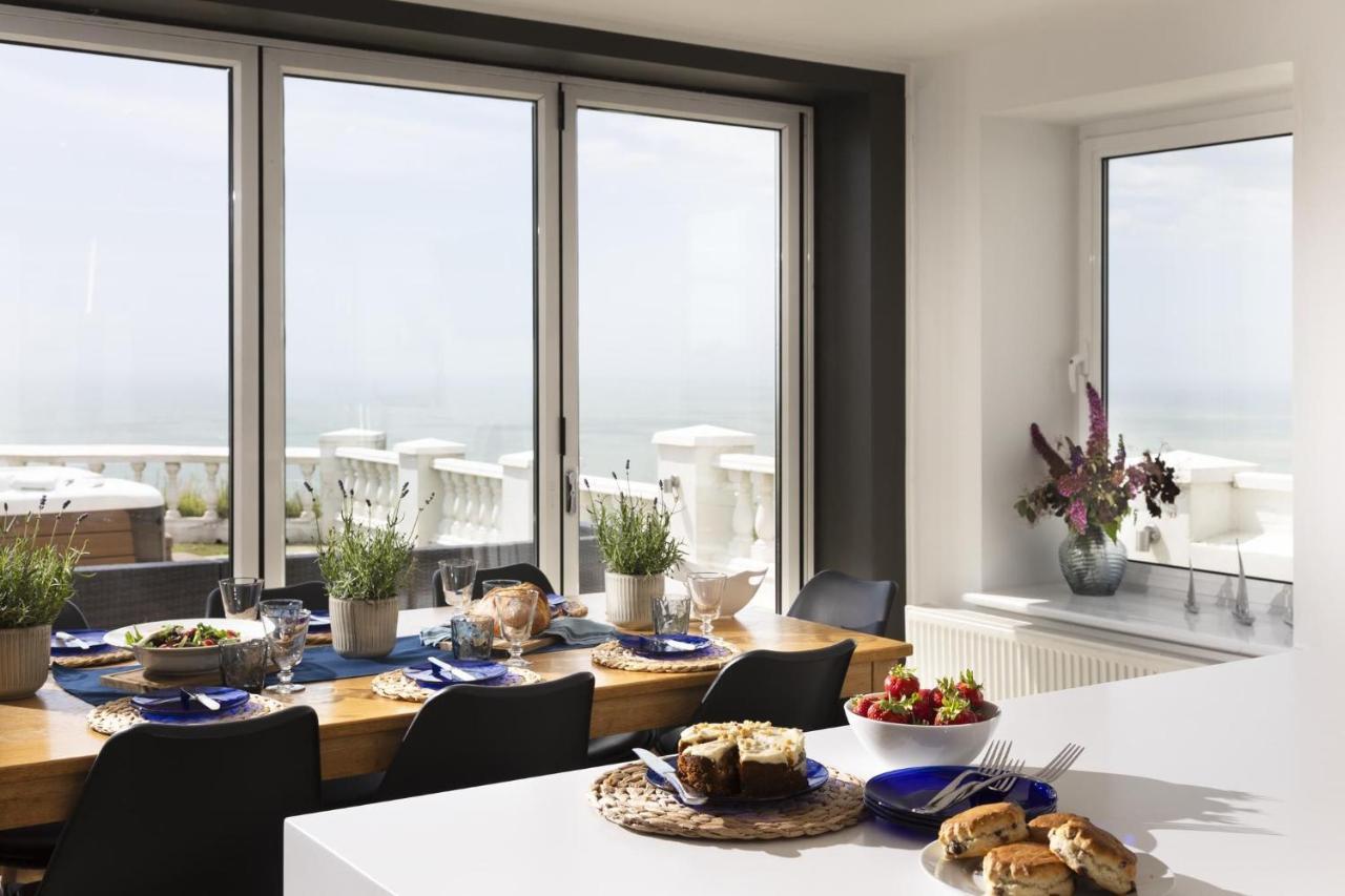 Abbots Cliff House By Bloom Stays Hougham Bagian luar foto